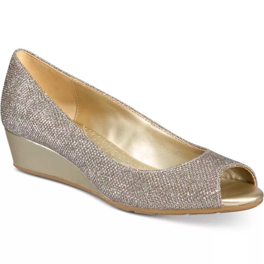 Bandolino Womens Candra Peep Toe Gold Metallic Wedge Dressy Pump Size 7.5